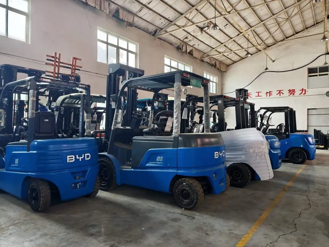 BYD Gabelstapler Automobilbau Anwendungsfall: Lithium-Batterie-Ausrüstung ermögl