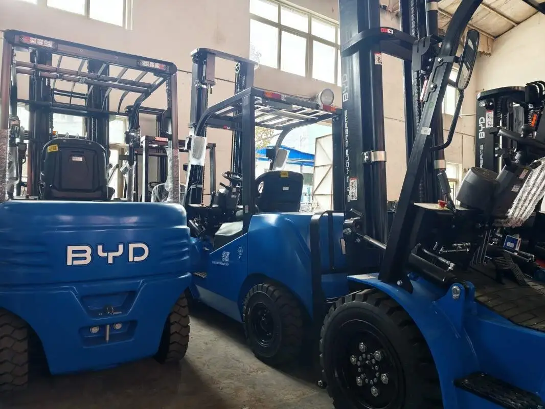25-Tonnen-Schwerlasttraktor-Angebotsberatungskanal, BYD Q250L steuerpflichtige L