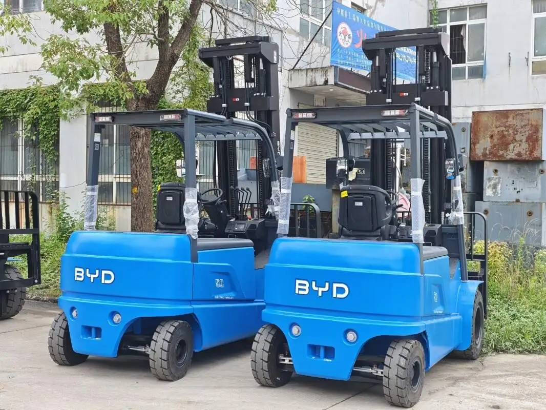 BYD Gabelstapler-Lager- und Handhabungslösungen für die Automobilindustrie: Anpa