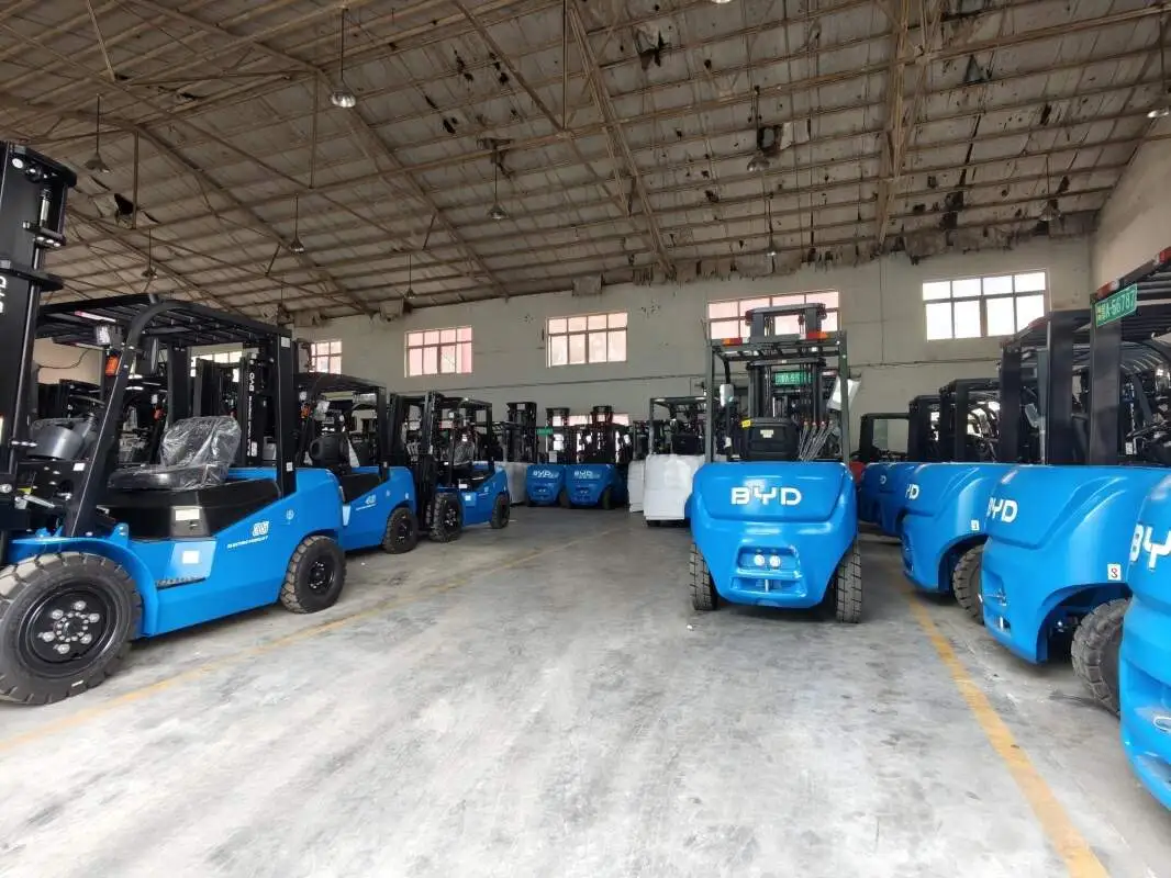 Logistik-Park Traktor Vermietung Einkaufsplan, BYD Q100A langfristige Zusammenar