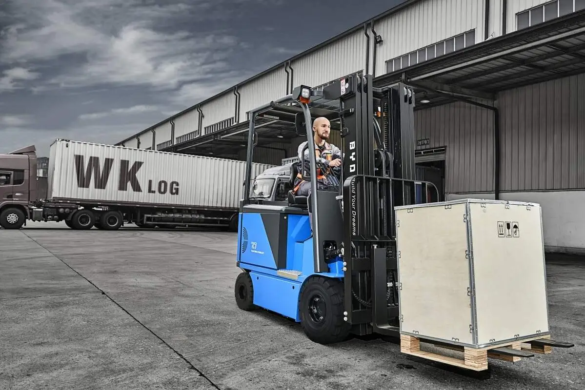 BYD Q50A Traktor unterstützt Tür-zu-Tür-Testfahrt, nationale Lieferung unterstüt