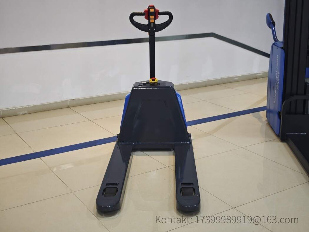 BYD Gabelstapler für die Kältekette: Stabiler Betrieb bis -40 Grad Celsius(Figur2) BYD Gabelstapler für die Kältekette: Stabiler Betrieb bis -40 Grad Celsius(Figur2)